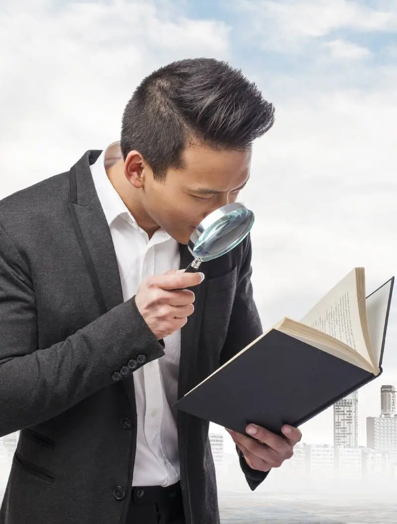 Male investigator work for Detective Agency in Uttarakhand.